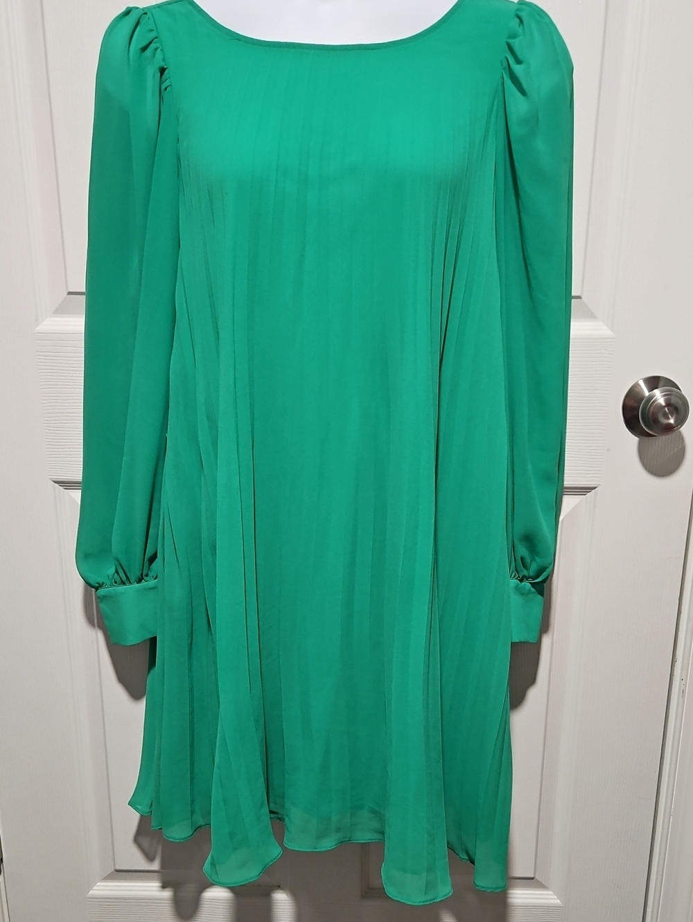Torrid Emerald Green Long Sleeve Gently Pleated Swing Dress